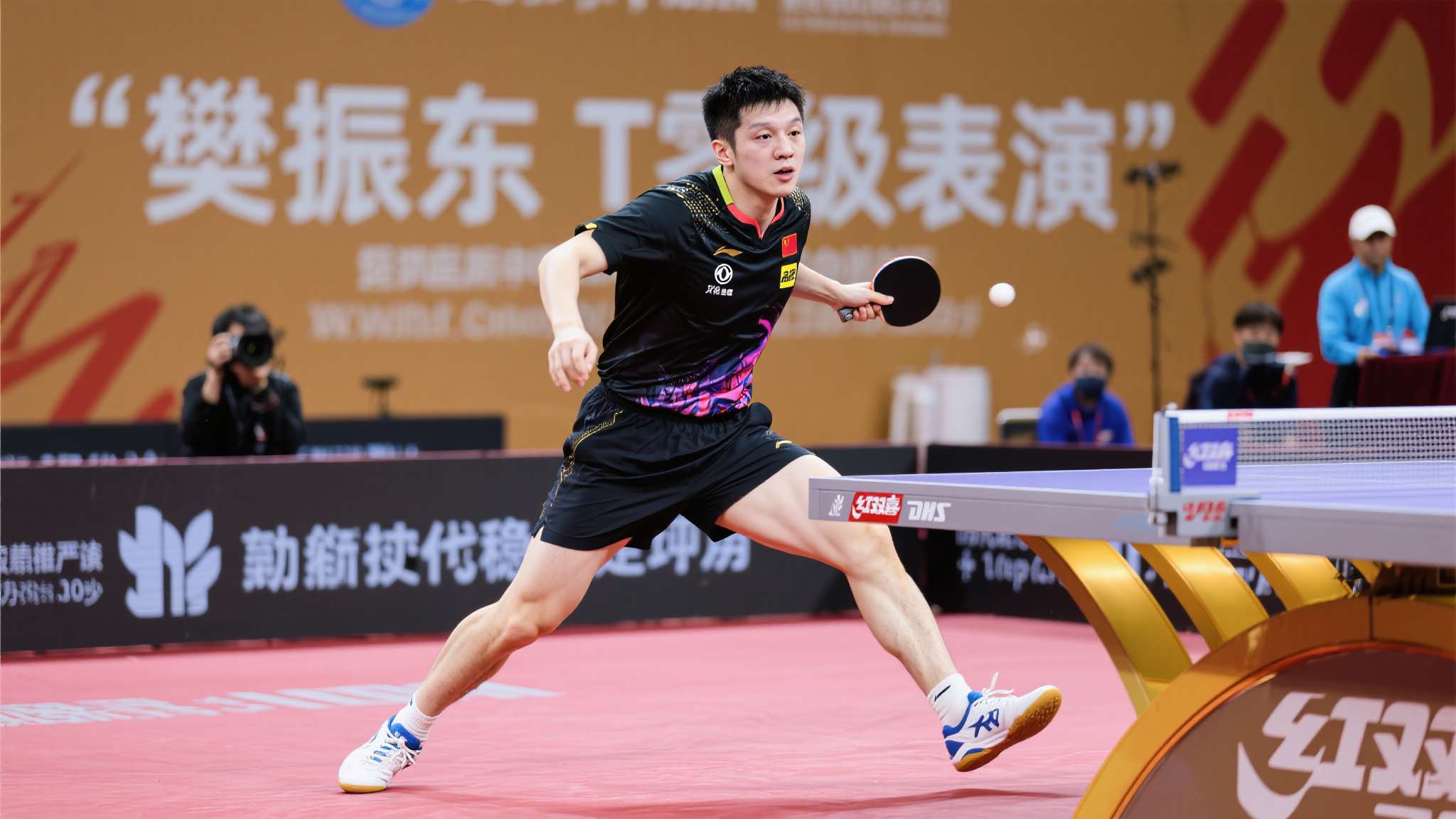 樊振东是t0级别选手 纵观职业生涯轨迹可以发现,真正让 “樊振东 T零级表演” 持续输出稳定优势的不只